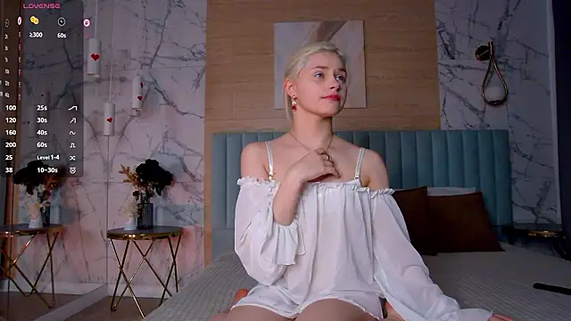 SandyShayesのライブXXXチャット