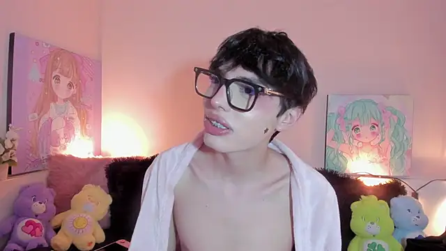 Strawberry_Kitty_ 现场XXX聊天