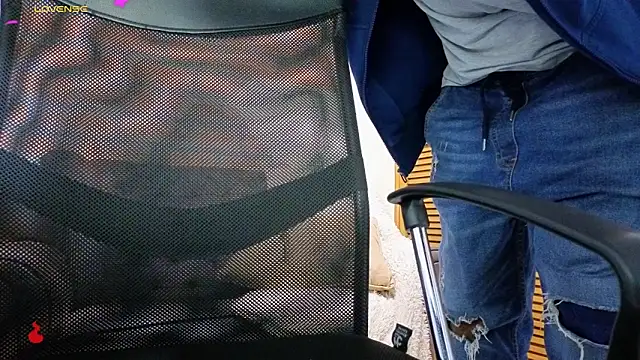 mister_eithan Live XXX Chat