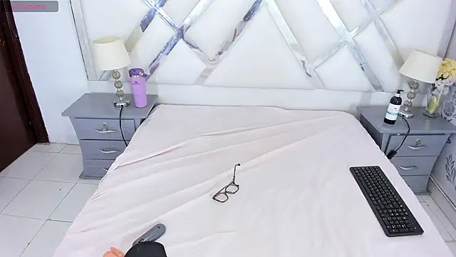 yaragarcia Chat XXX in diretta