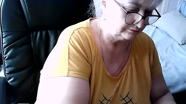 XXX chat uživo modela LolkaAlyss