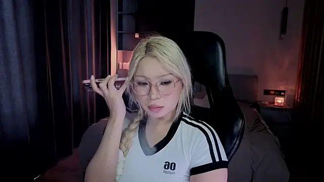 RileyMeeのライブXXXチャット