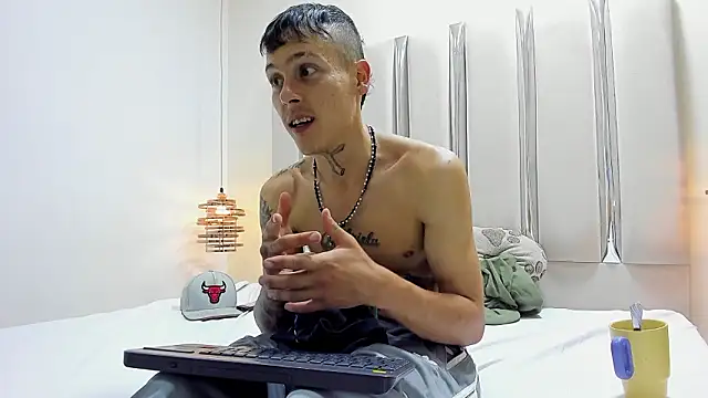 Ethan_Wolfe – webcam-show