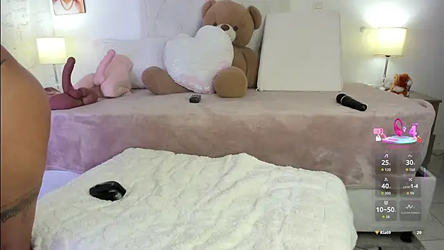 yourlilo24 লাইভ XXX চ্যাট