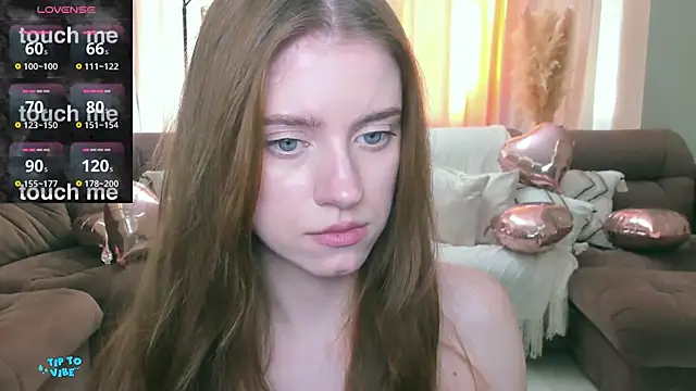 Erica_Kiss Live XXX-Chat