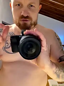 XXX chat uživo modela kylie_blck