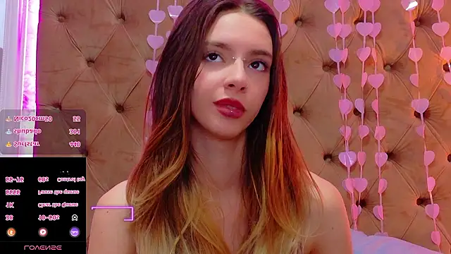 CoraVex's Live XXX Chat