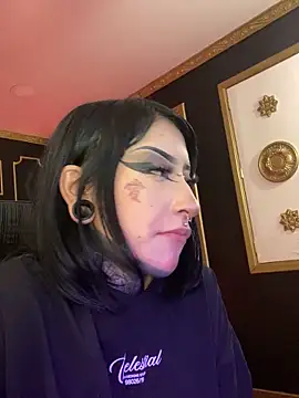 Kat_VonDe 라이브 XXX 채팅