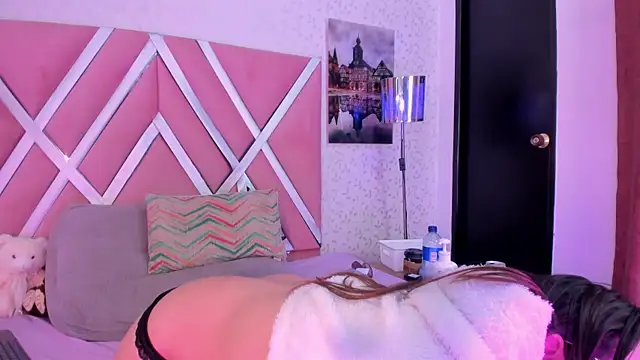 aniemorningstar's Live XXX Chat