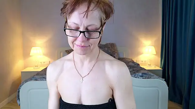 Chat XXX en directo de LioraWeiss