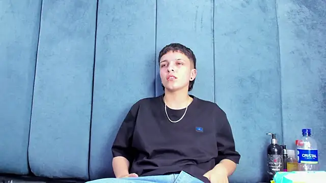 Megan_Thompson_ Obrolan Langsung XXX