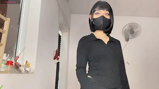 Tieu-May Live XXX-Chat