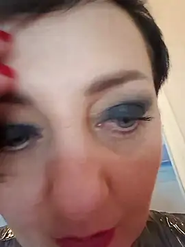 XXX chat uživo modela lucillabollente