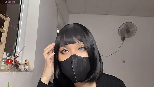 Tieu-May Live XXX-Chat