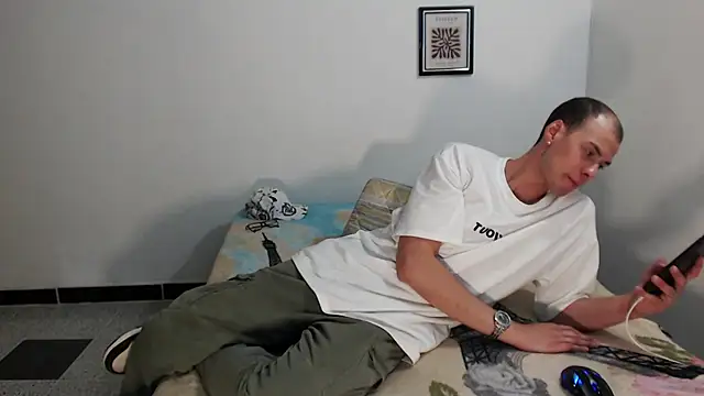 Vlad__night 라이브 XXX 채팅