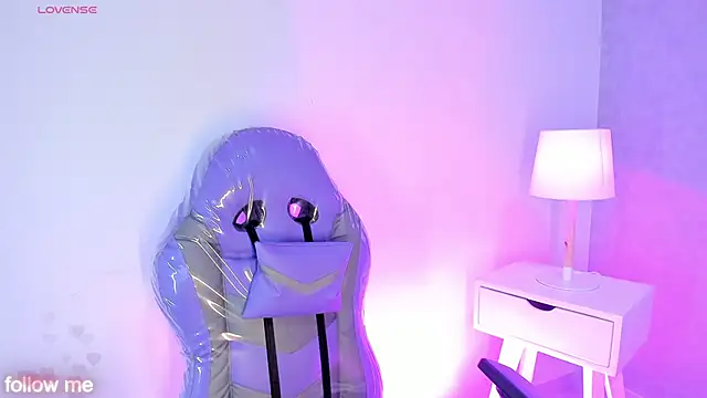 XXX chat uživo modela Cameliaa_Smiith