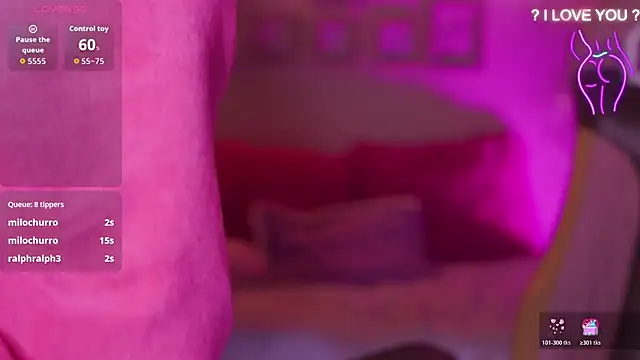 XXX chat uživo modela milly_kenner