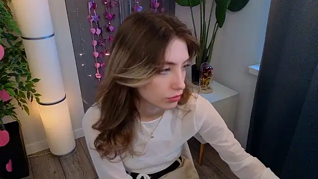 XXX chat uživo modela BrianneMallory