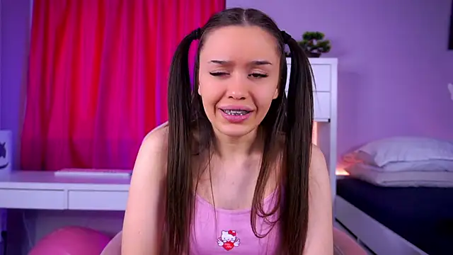 Chatroom XXX en direct de MistyReeds