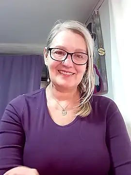 แชท XXX สดของ irinamaux