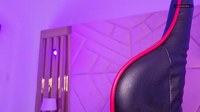 แชท XXX สดของ LunaPleasure