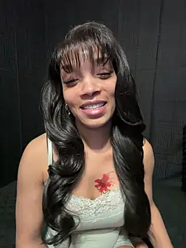 Онлайн чат XXX Rakiyahcharms