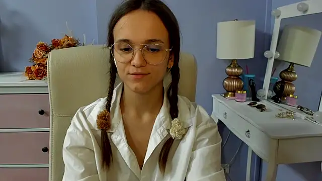 Онлайн чат XXX dirtyxEmily