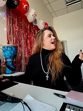 Juicy_PeachLux's Live XXX Chat