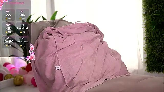 Chat +18 de FreyaHeart ao vivo