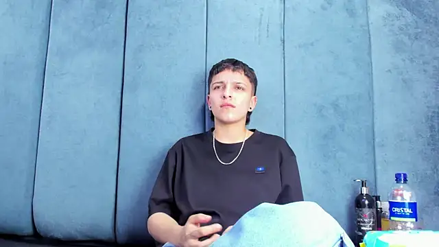 Megan_Thompson_: απευθείας συνομιλία ΧΧΧ