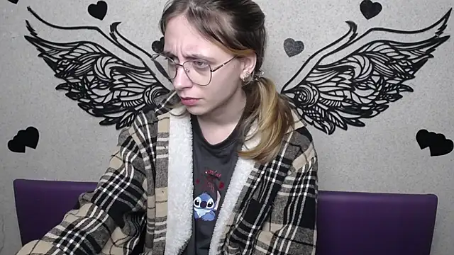 TracyLll লাইভ XXX চ্যাট