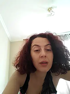 EvaWittyのライブXXXチャット