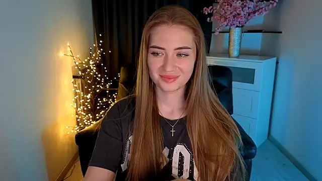 Alice_Chain Adlı Modelin Canlı XXX Sohbeti