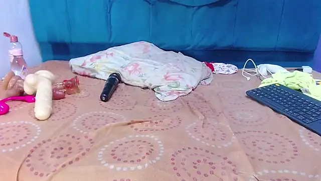 andrea_lopeez লাইভ XXX চ্যাট