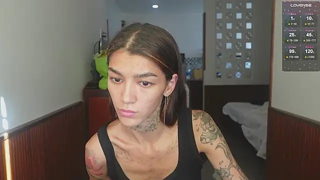 vinkitinkii's Live XXX Chat