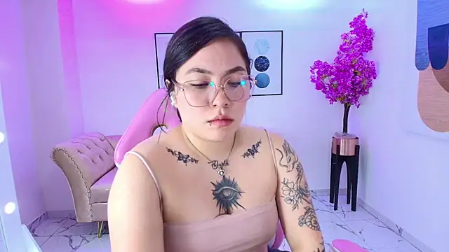 Chat +18 de Isa_reel ao vivo