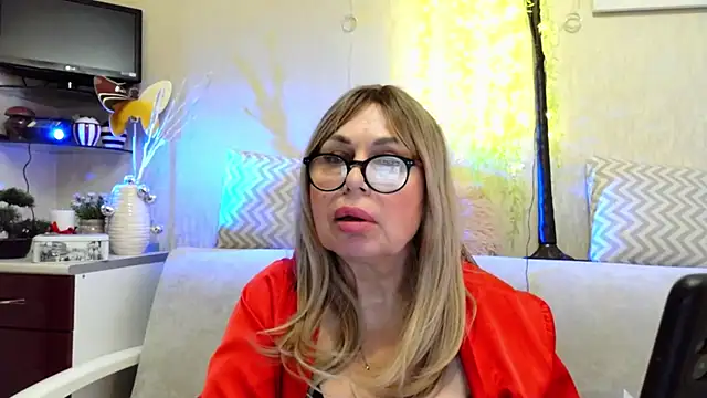 Chat +18 de SusieNoreen ao vivo