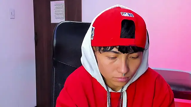 Chatroom XXX en direct de Im_Mathias