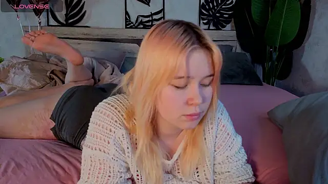 Amy_Kimberlly's Live XXX Chat