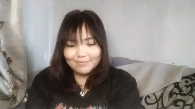 Chat +18 de MollyAsian ao vivo