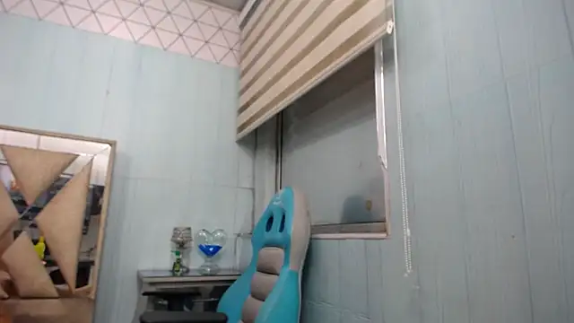 allison_max_tattoo Chat XXX live