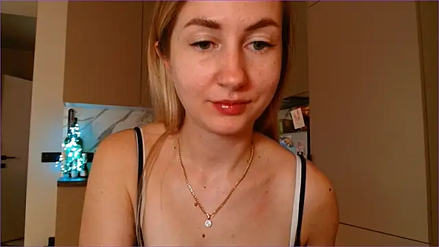 BluueSilk Chat XXX live