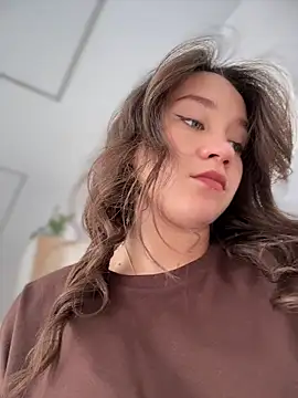 QuietNicole webcam show