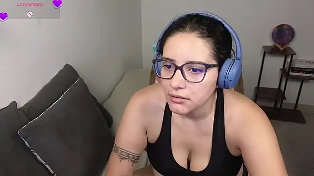 blue__moon_ Live XXX Chat