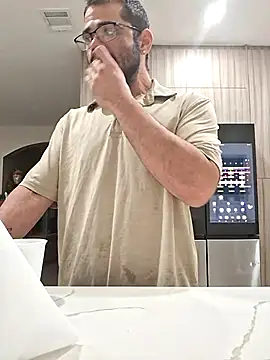 Zander823 Chat XXX in diretta