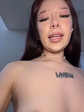 Chat +18 de MaryMe__ ao vivo