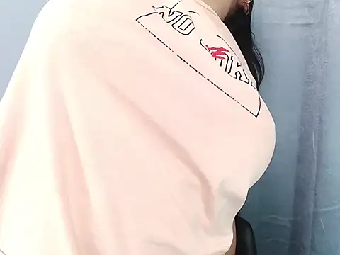 XXX chat uživo modela Martha_pookerxxx