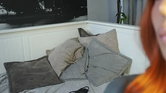 LanaReals: онлайн-секс-чат