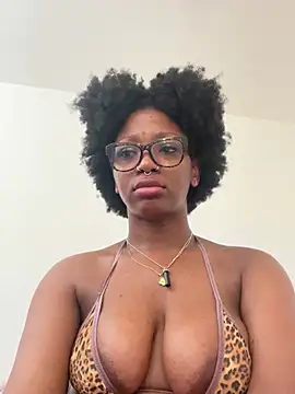 mochamimi Chat XXX in diretta