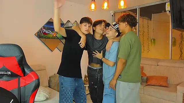 Houseofwarrios Adlı Modelin Canlı XXX Sohbeti